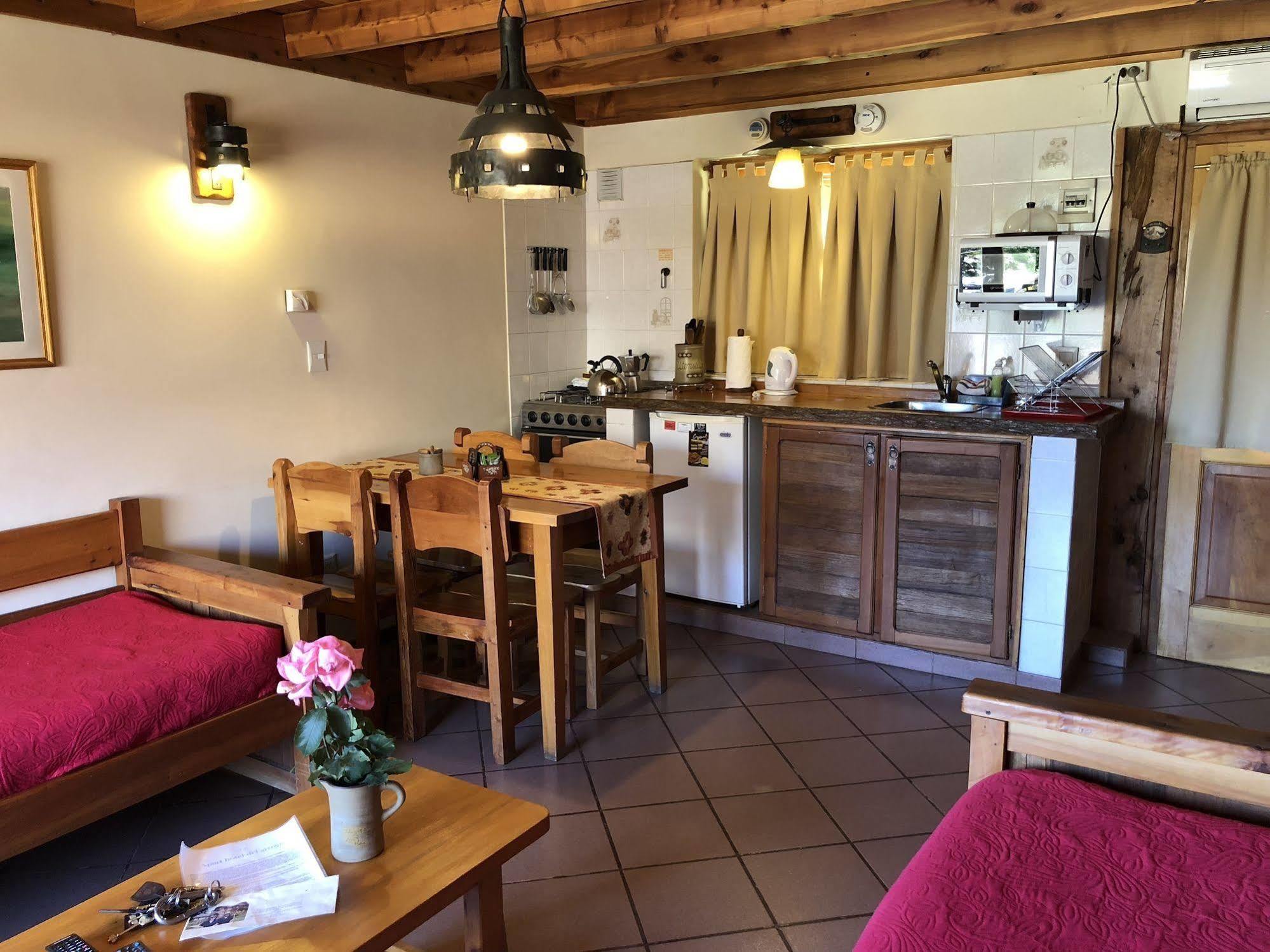 Apart Hotel Del Arroyo ซานคาร์ลอส เด บาริโลเช ภายนอก รูปภาพ
